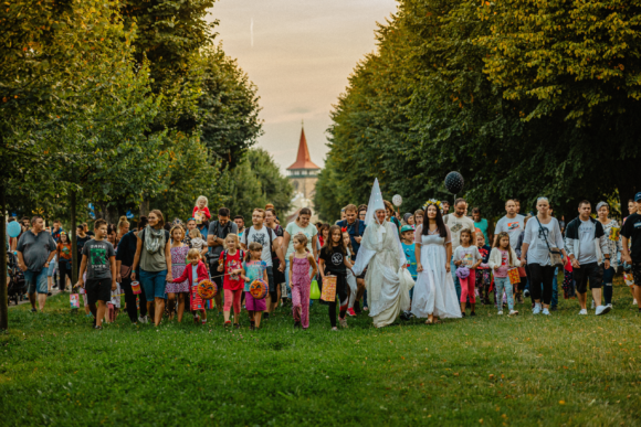 Když město žije pohádkou: co ukázal sociologický výzkum festivalu Jičín – město pohádky?